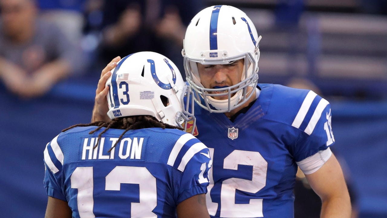 Luck, Hilton lead Colts in win over Bears